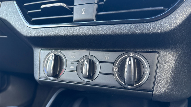 Skoda Kamiq 1.0 TSI 95 SE 5dr Petrol Hatchback